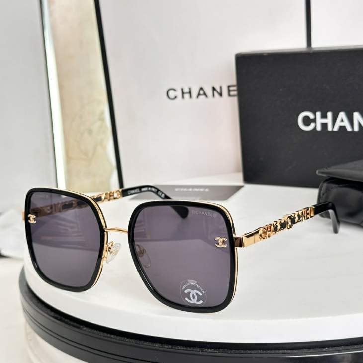 Picture of Chanel Sunglasses _SKUfw76722068fw